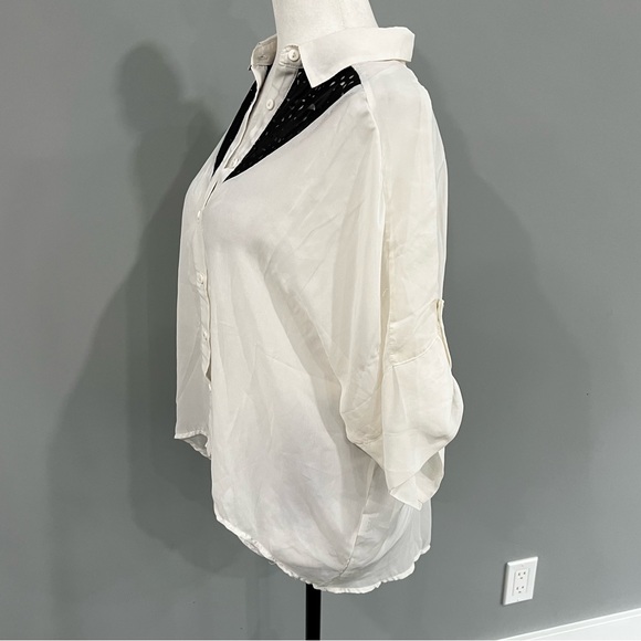 Almost Famous Sheer Medium Button Up Short Sleeve Top - Picture 8 of 15
